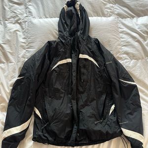 Colombia women’s size med winter/ski jacket.